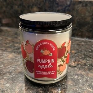 Bath & Body Works Pumpkin Apple Candle